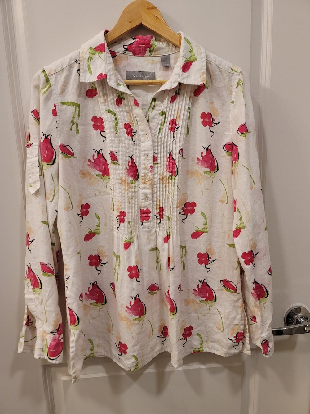 Liz Claiborne Floral Linen Tunic with roll tab sleeves